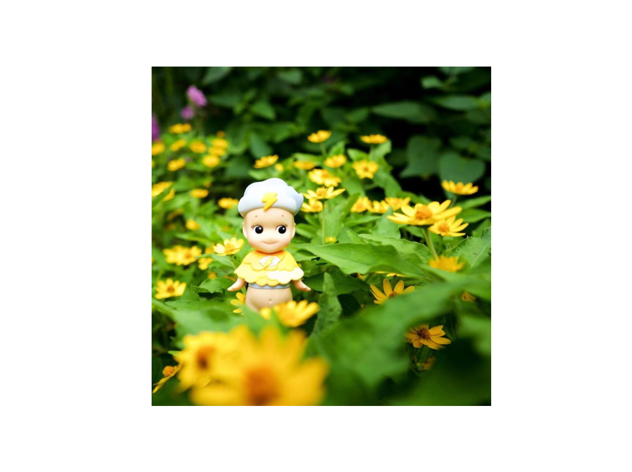 Sonny Angel Mini Figure Sky Color